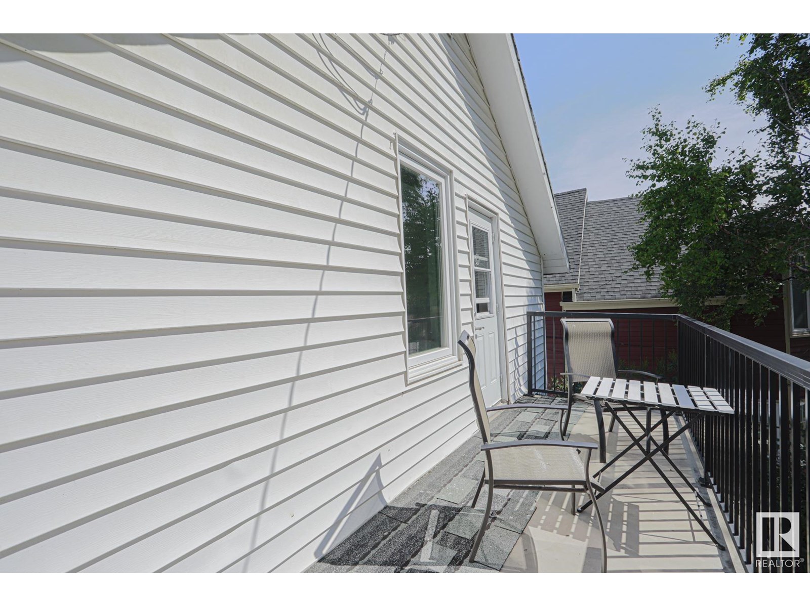 Photo 22 of 9829 88 Av Nw, Edmonton AB