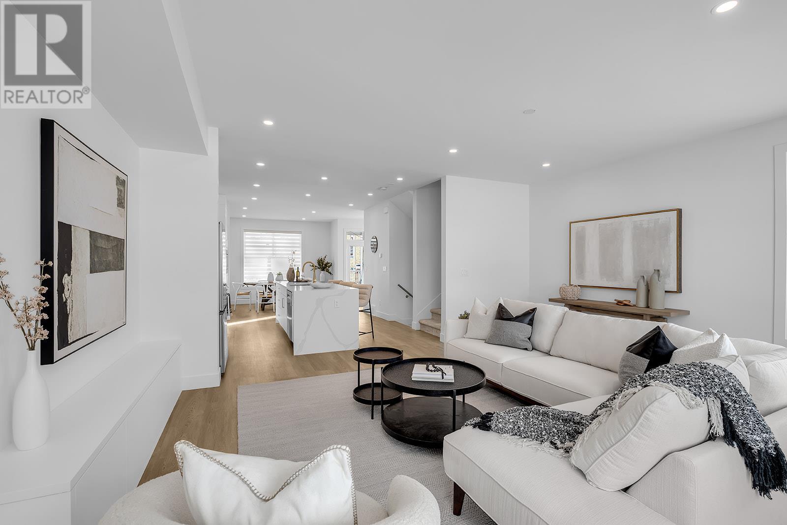 106 5300 Main Street, Kelowna