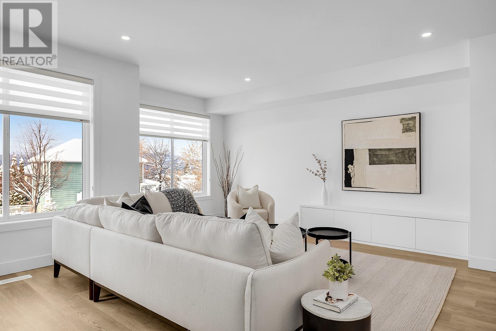 106 5300 Main Street, Kelowna