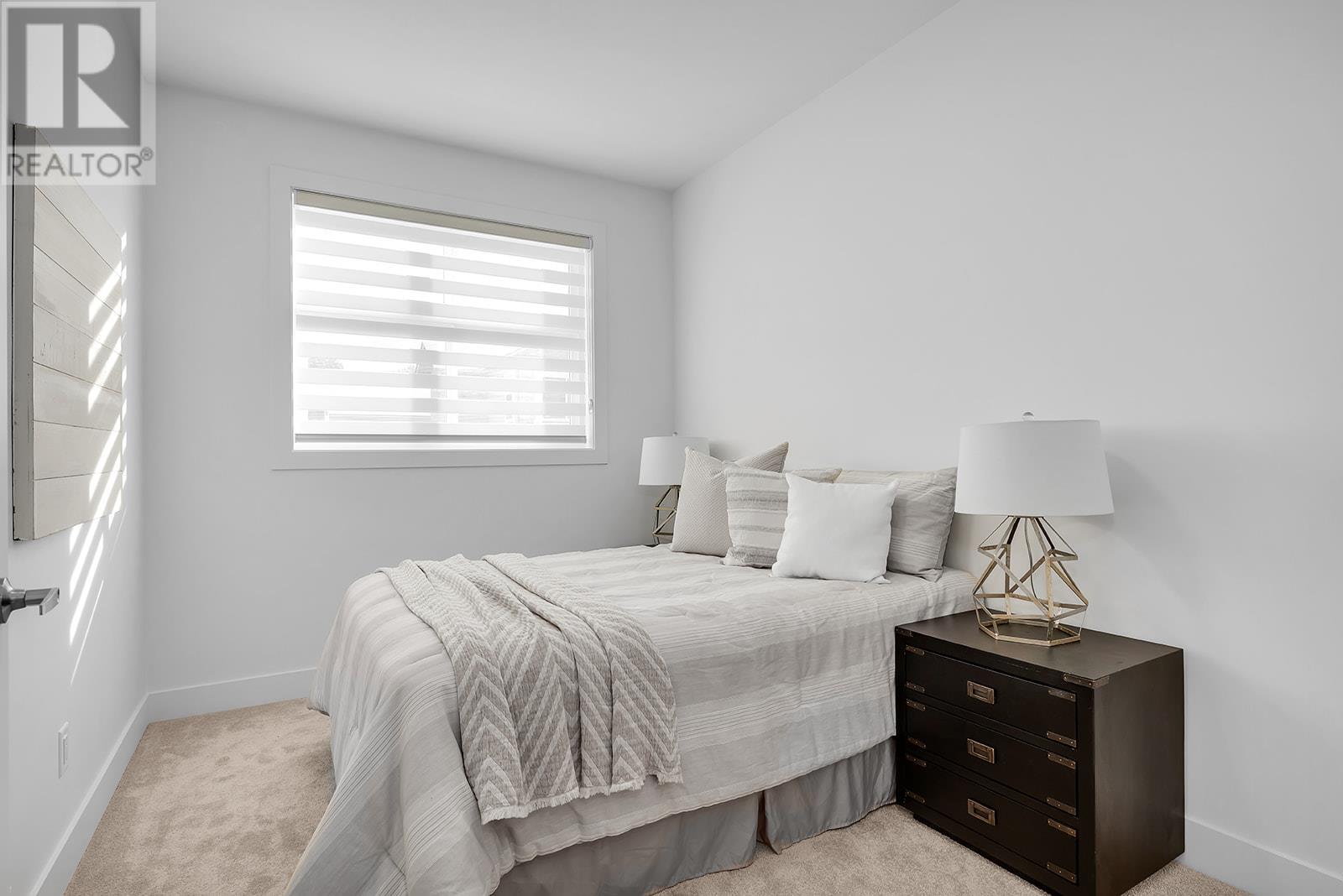 106 5300 Main Street, Kelowna