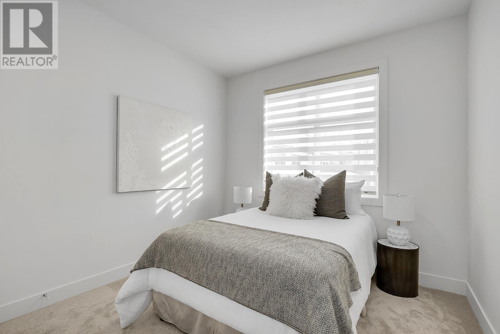 106 5300 Main Street, Kelowna