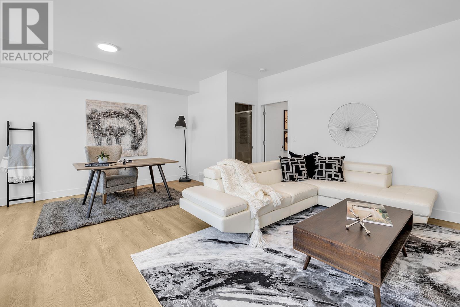 106 5300 Main Street, Kelowna