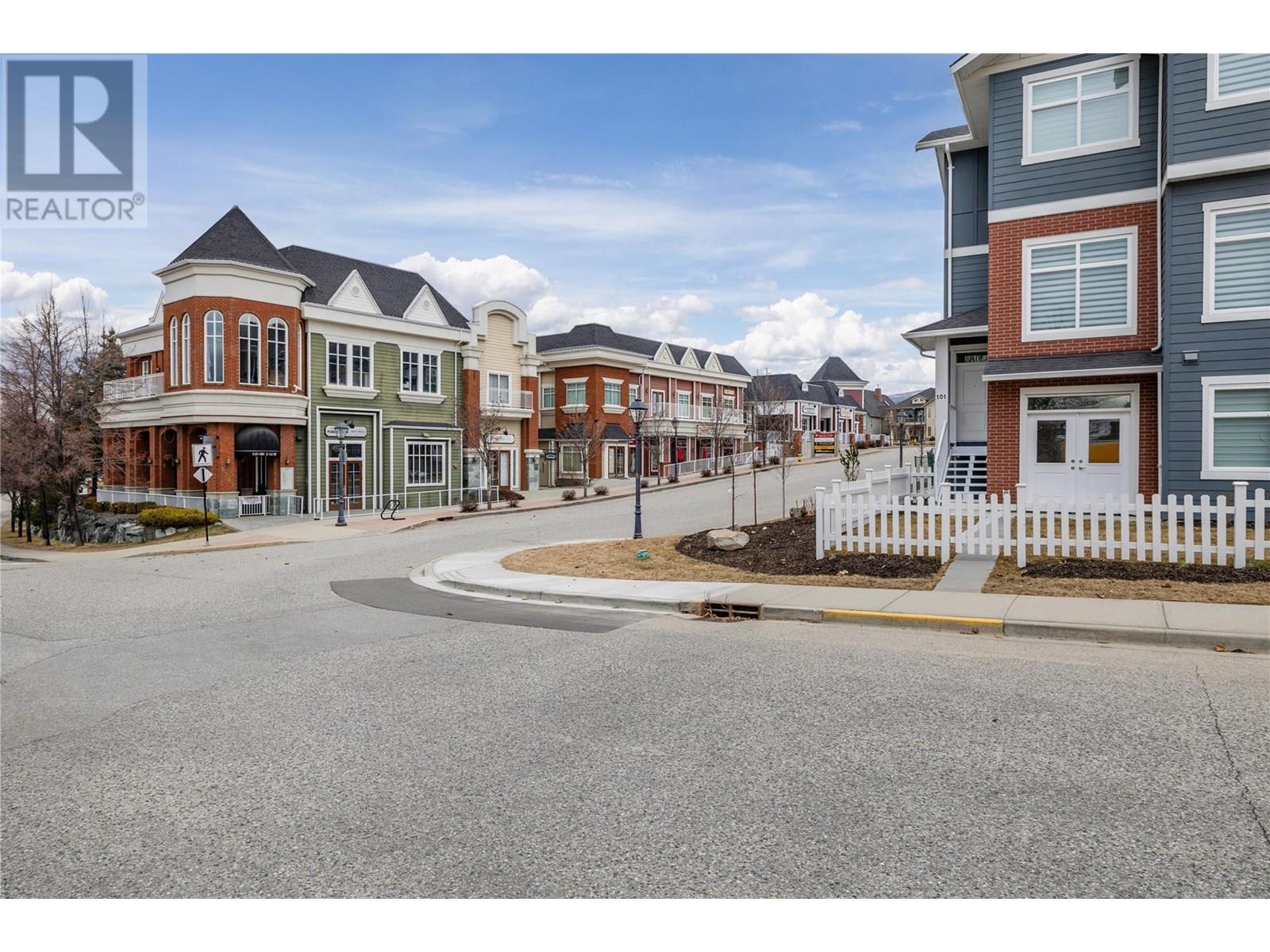 106 5300 Main Street, Kelowna