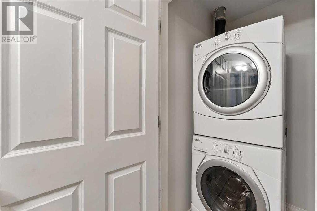 Single Family House for Sale in   Hemlock Crescent SW Spruce Cliff Calgary 