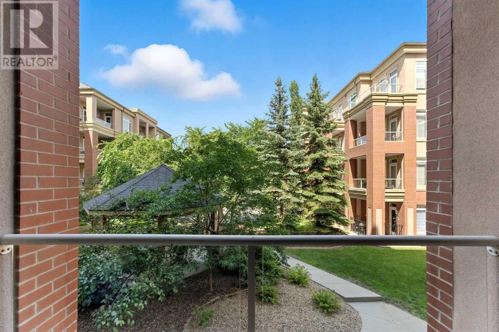 Single Family House for Sale in   Hemlock Crescent SW Spruce Cliff Calgary 