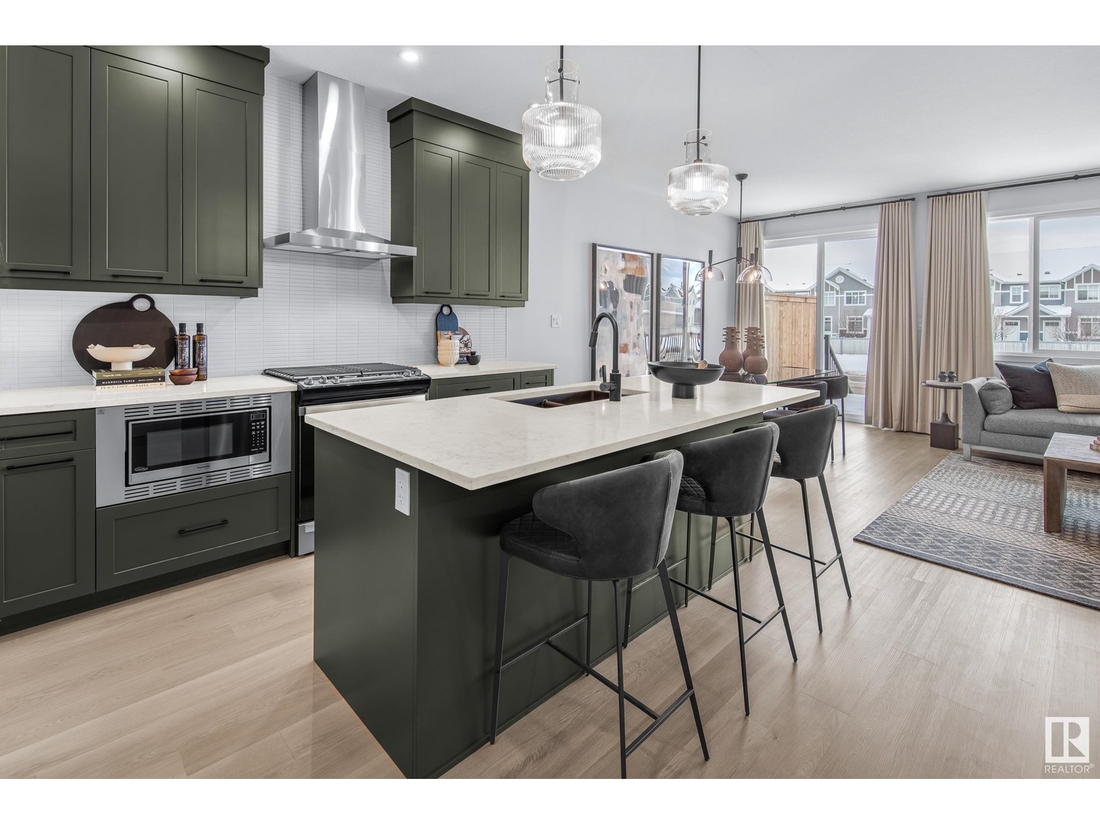 Photo 2 of 4793 Cawsey Tc Sw, Edmonton AB