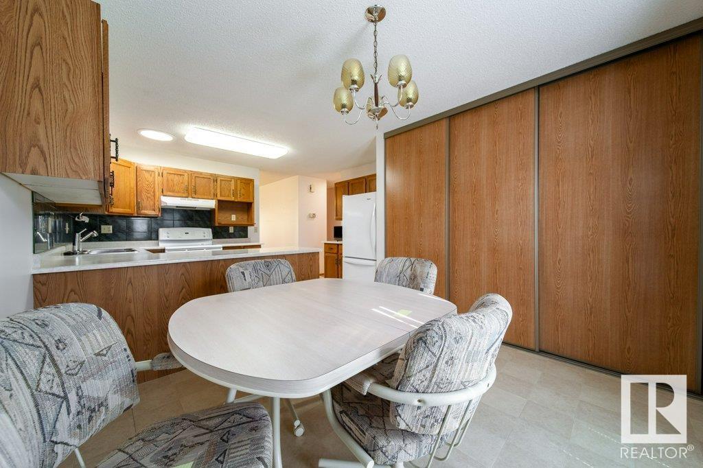 Photo 17 of 10686 153 Ave Nw Nw, Edmonton AB