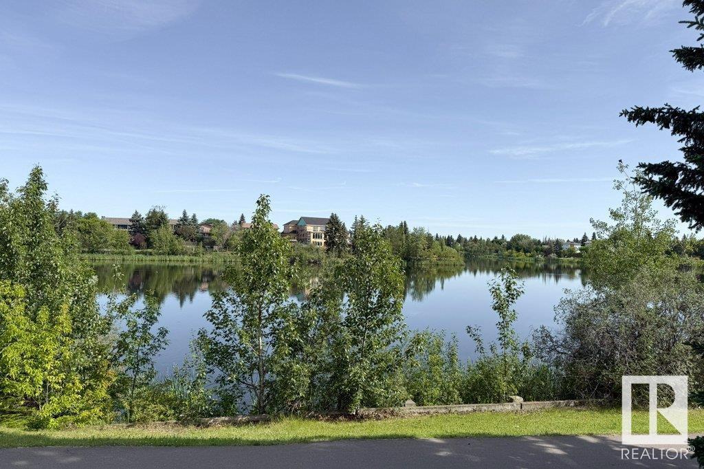 Photo 36 of 10686 153 Ave Nw Nw, Edmonton AB