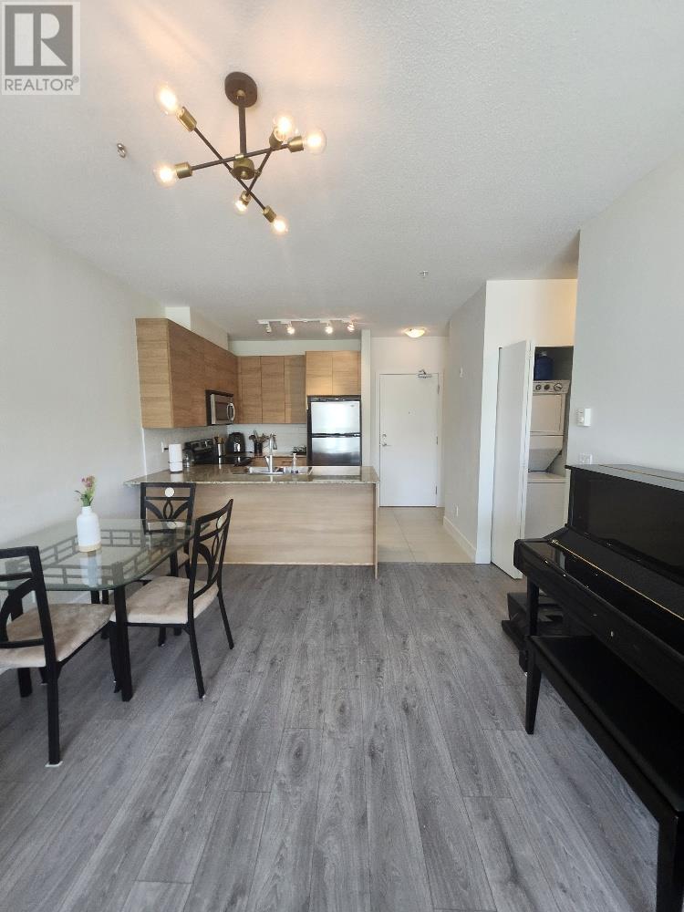 Photo 9 of 301 5788 Sidley Street, Burnaby BC