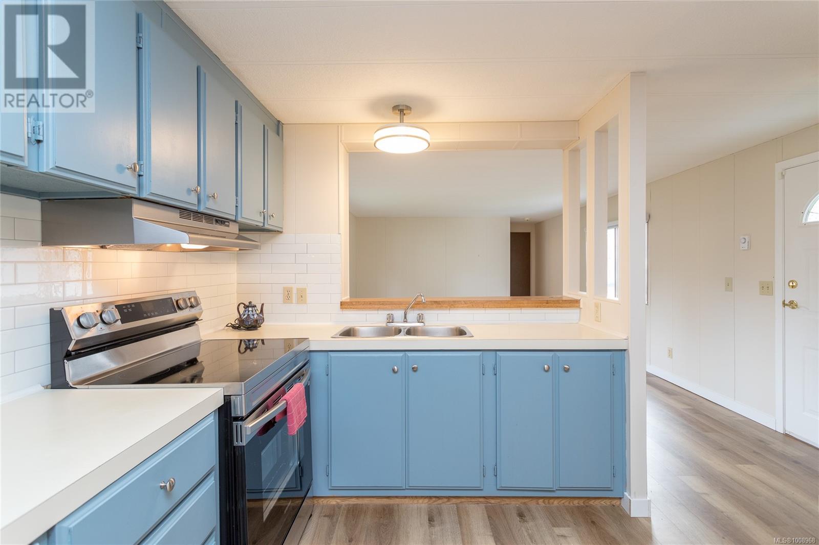 12 2357 Sooke River Road, Sooke