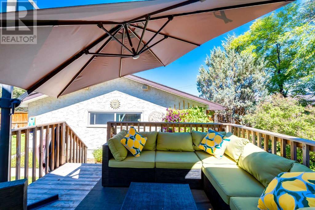 Single Family House Bungalow for Sale in  Silverstone Bay NW Silver Springs Calgary 