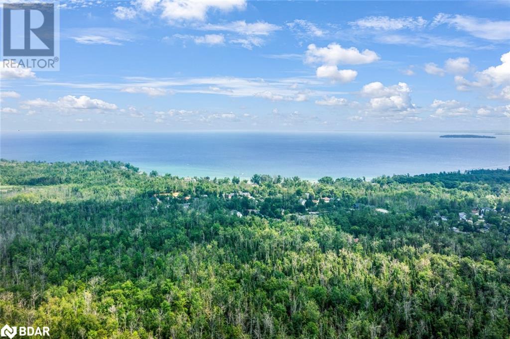 Photo 34 of 640 Mapleview Drive E, Innisfil ON