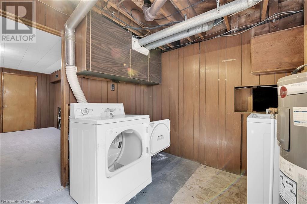 Photo 11 of 28 Ashland Avenue Unit B, Hamilton ON