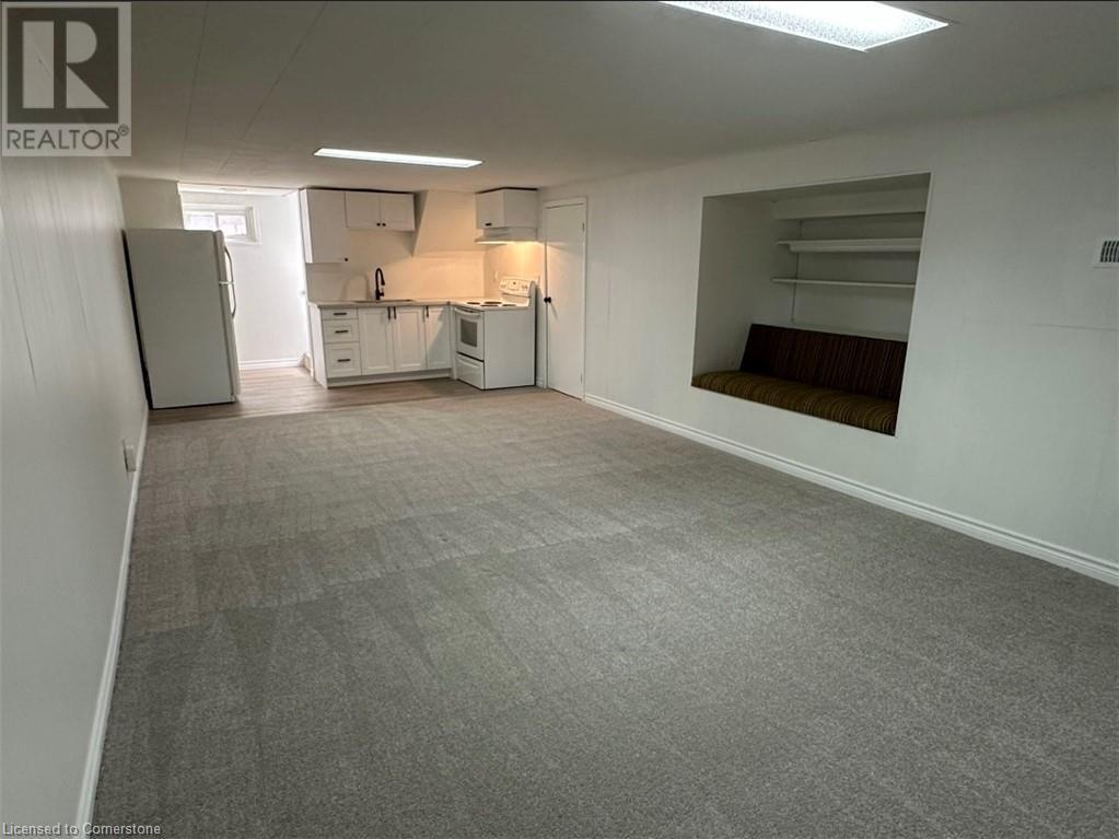 Photo 5 of 28 Ashland Avenue Unit B, Hamilton ON