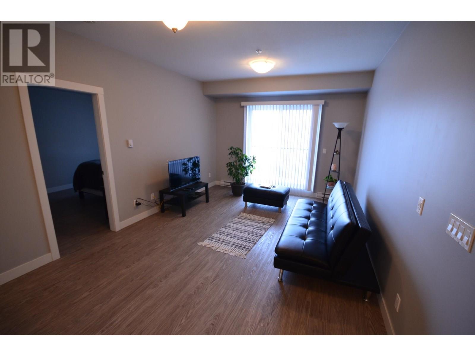 Photo 4 of 405 10307 112 Street, Fort St John BC