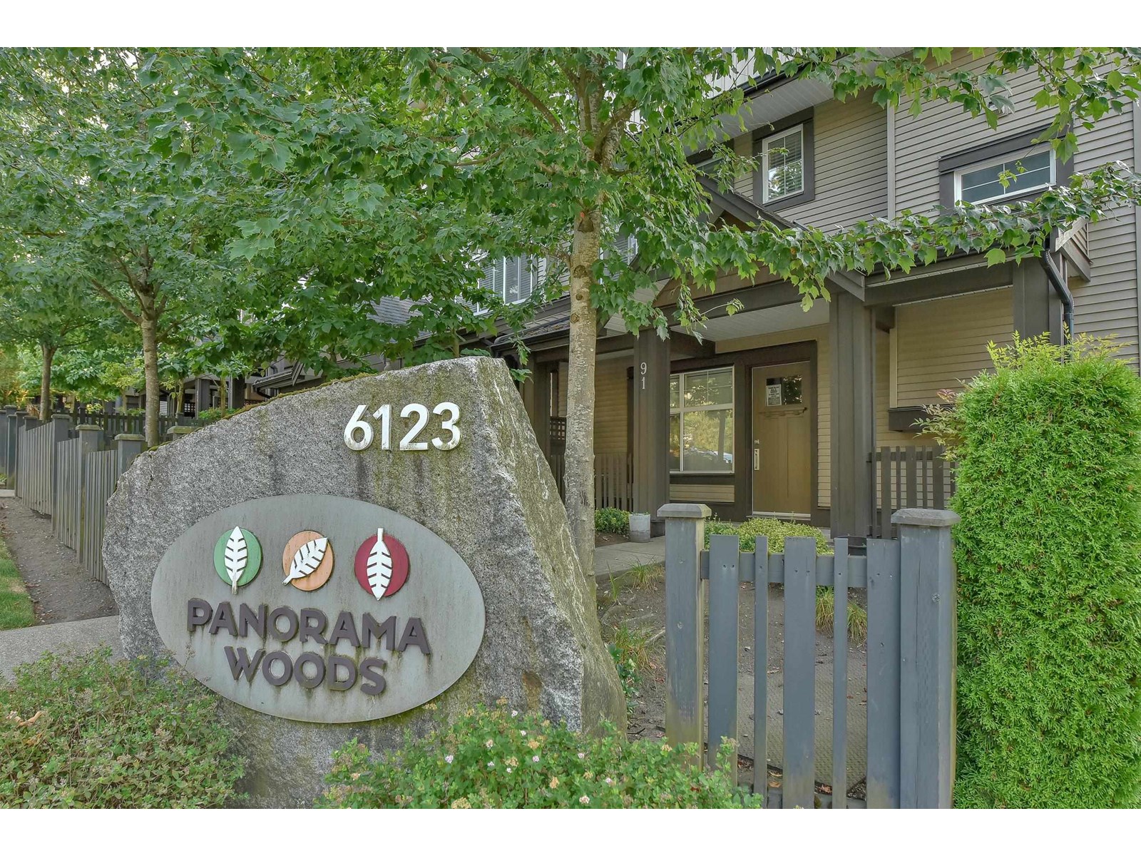 Photo 9 of 76 6123 138 Street, Surrey BC