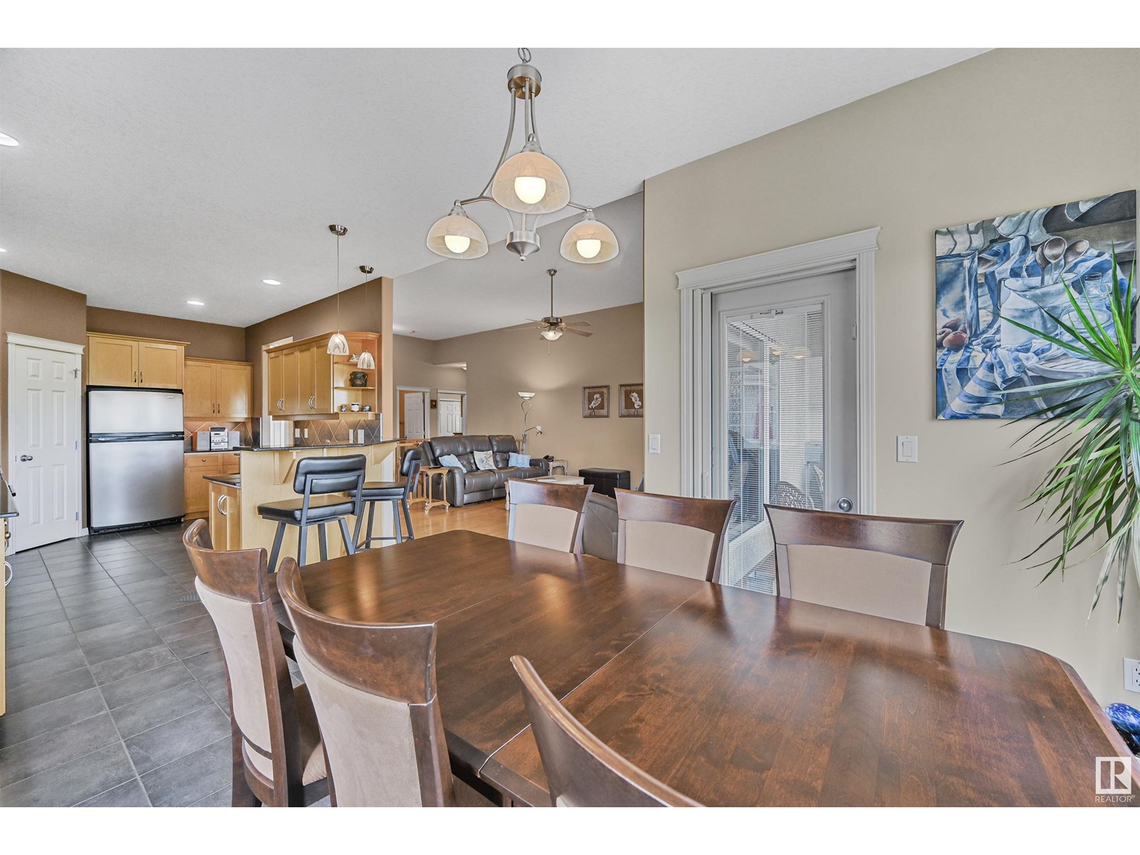 Photo 16 of 975 Hollingsworth Bn Nw, Edmonton AB