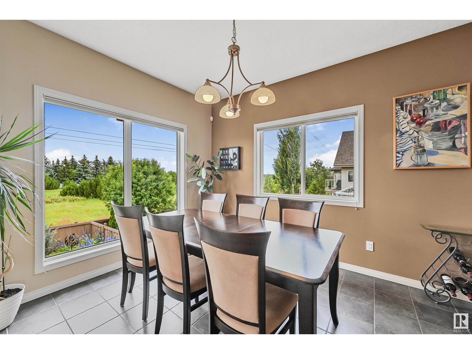 Photo 17 of 975 Hollingsworth Bn Nw, Edmonton AB