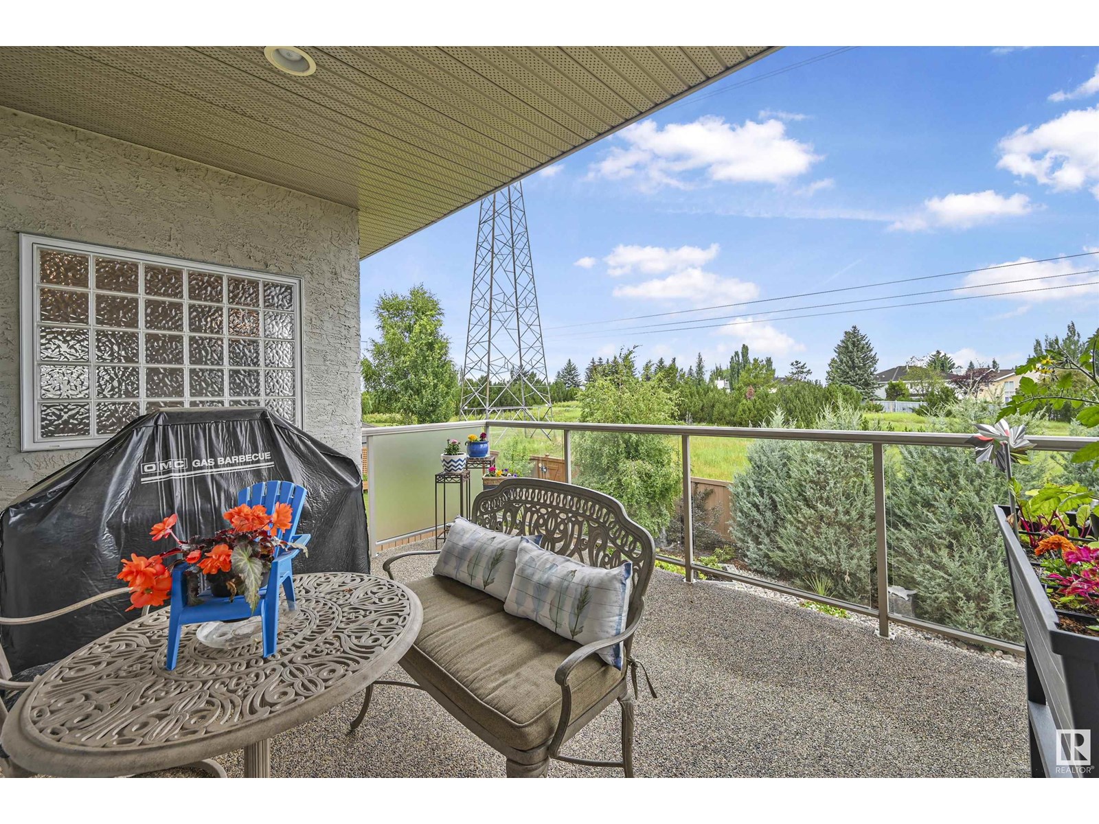 Photo 18 of 975 Hollingsworth Bn Nw, Edmonton AB