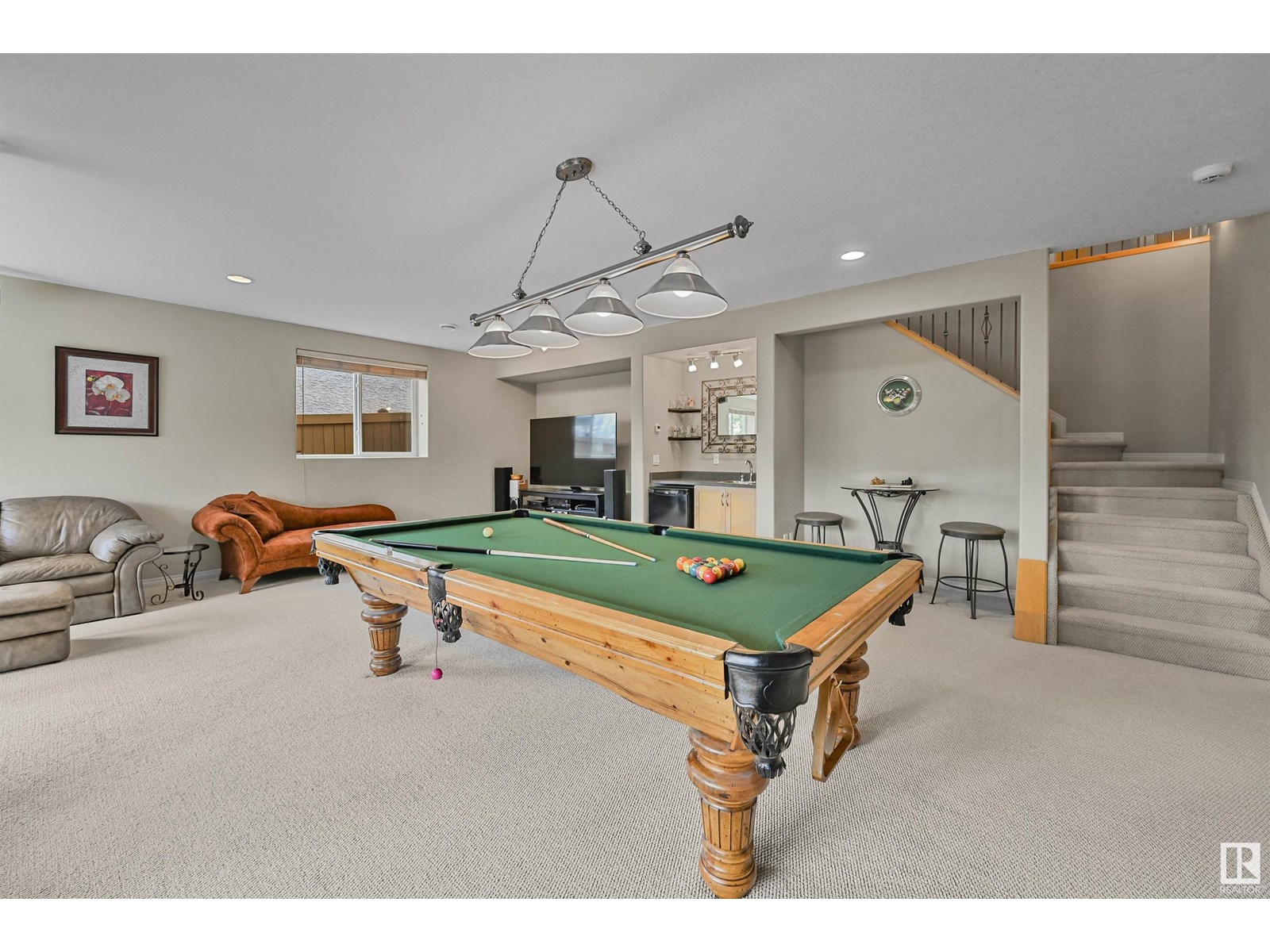 Photo 31 of 975 Hollingsworth Bn Nw, Edmonton AB