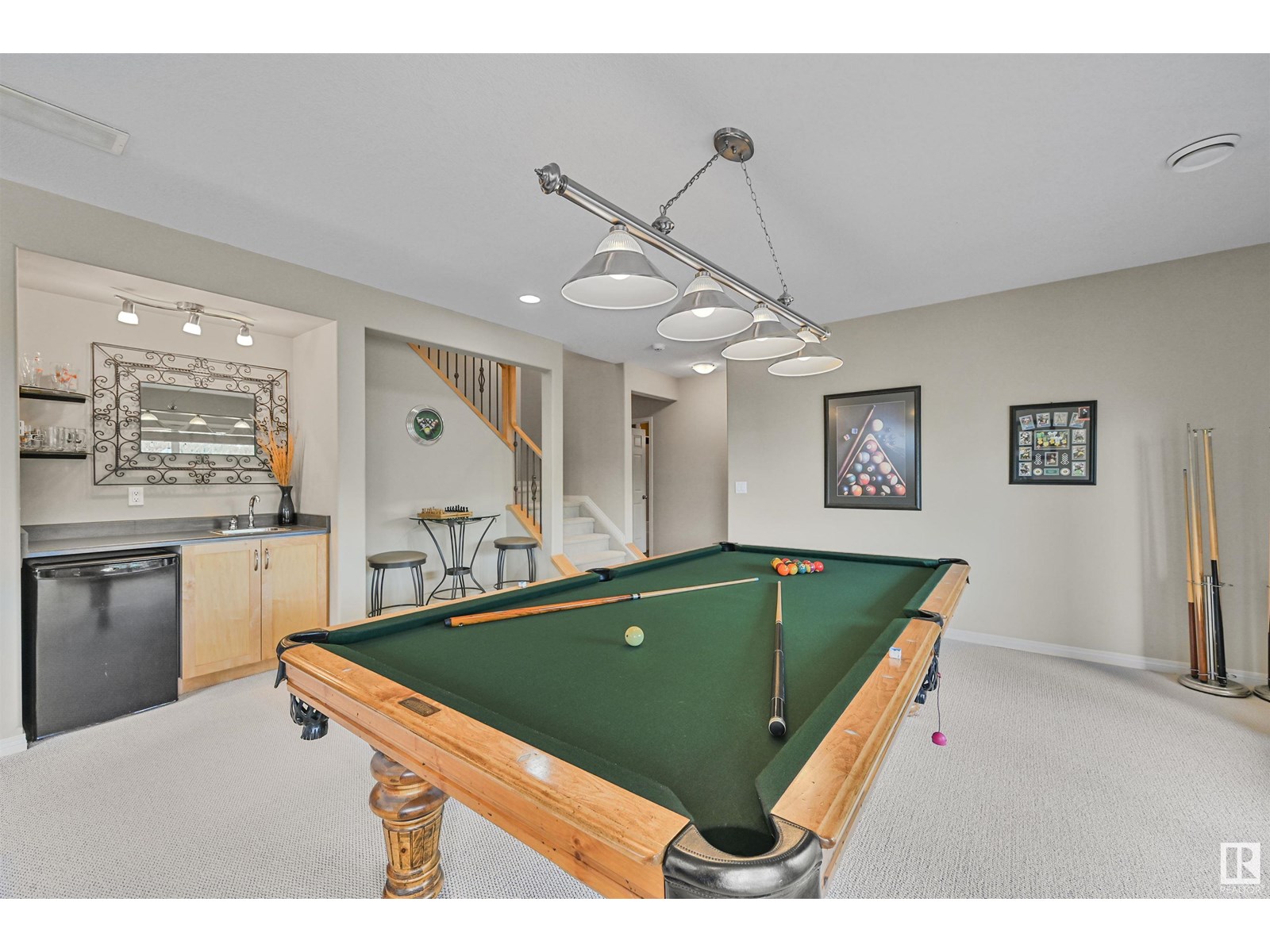Photo 32 of 975 Hollingsworth Bn Nw, Edmonton AB