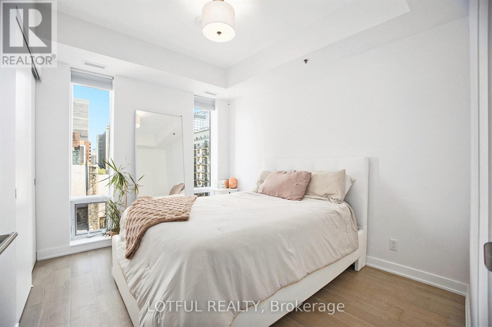 Photo 20 of 601 428 Sparks Street, Ottawa ON