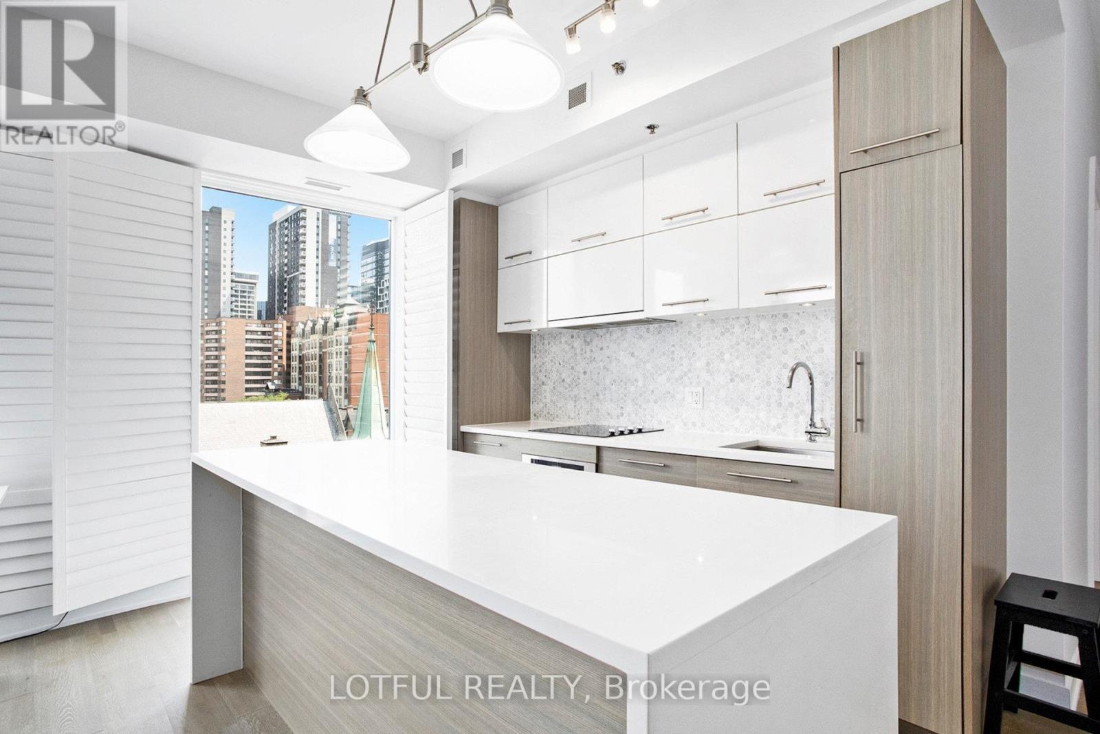 Photo 27 of 601 428 Sparks Street, Ottawa ON