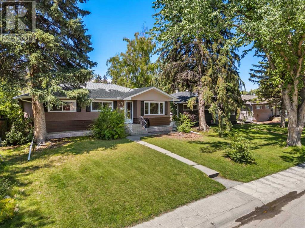 Single Family House Bungalow for Sale in  Haddon Road SW Haysboro Calgary 