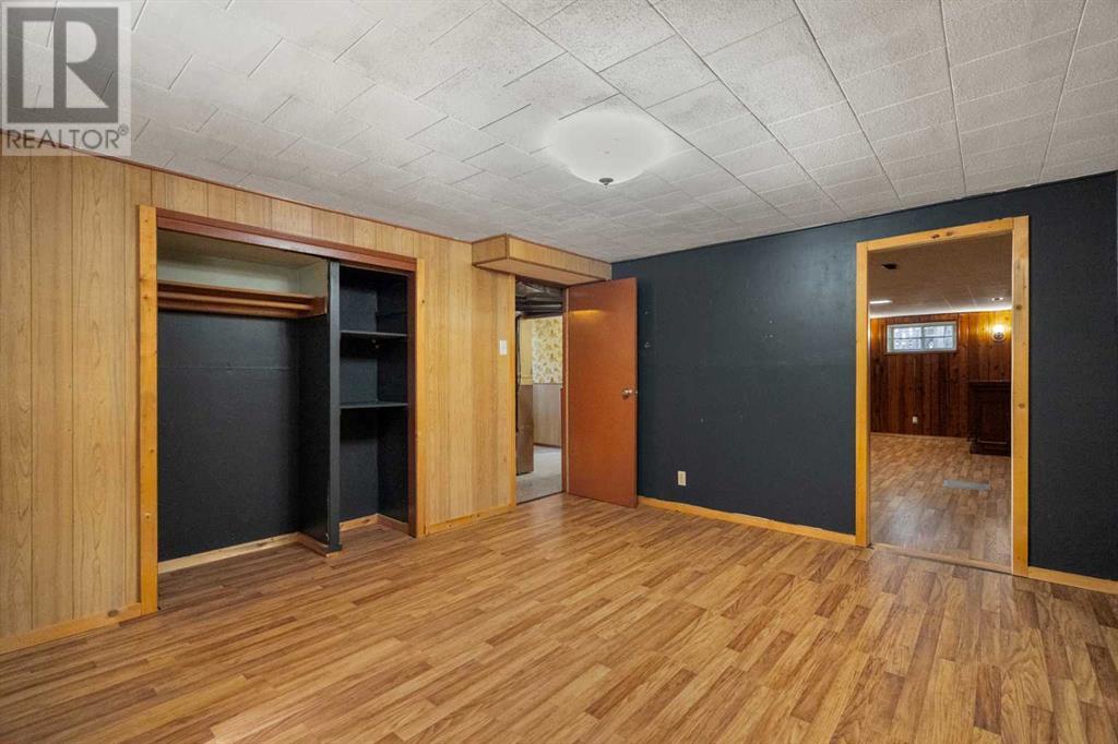 Single Family House Bungalow for Sale in  Haddon Road SW Haysboro Calgary 