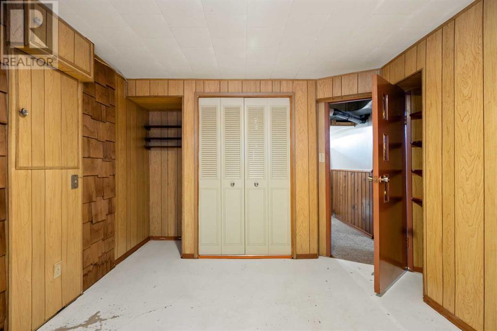Single Family House Bungalow for Sale in  Haddon Road SW Haysboro Calgary 