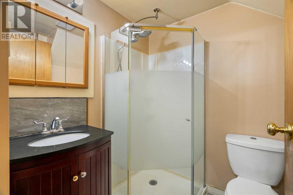 Single Family House Bungalow for Sale in  Haddon Road SW Haysboro Calgary 