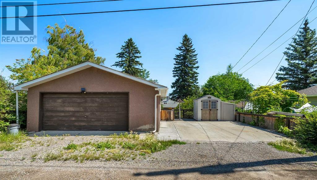 Single Family House Bungalow for Sale in  Haddon Road SW Haysboro Calgary 