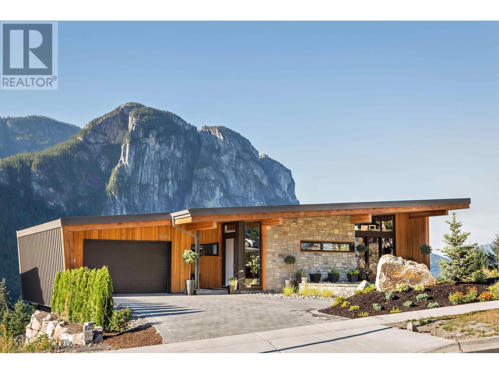 Photo 18 of 38561 Sky Pilot Drive, Squamish BC