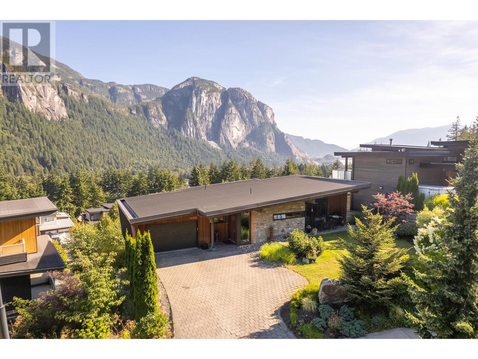 Photo 16 of 38561 Sky Pilot Drive, Squamish BC