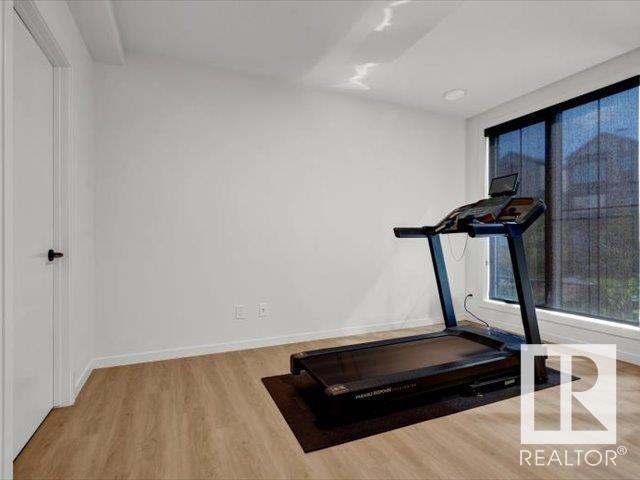 Photo 25 of 439 39 St Sw, Edmonton AB
