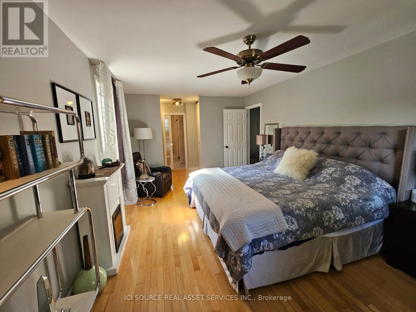 Photo 29 of 1 Erinlea Court, Ottawa ON