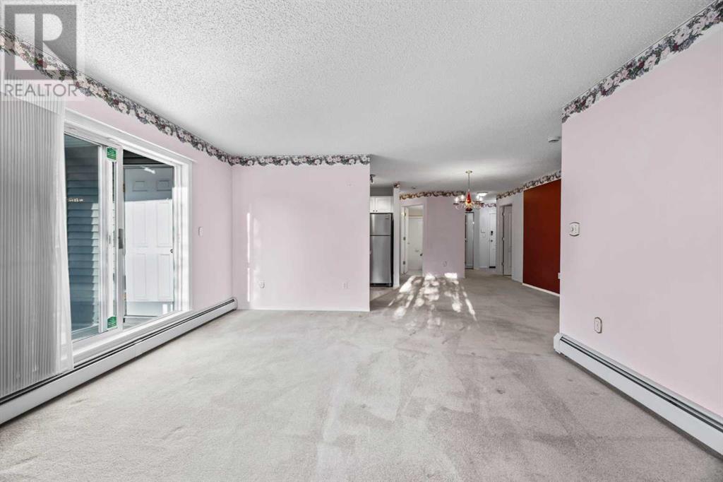 Single Family House for Sale in   Sierra Morena Mews SW Signal Hill Calgary 