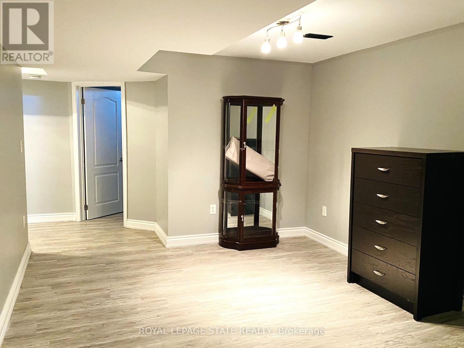 Photo 15 of 78 John W Taylor Avenue, New Tecumseth ON