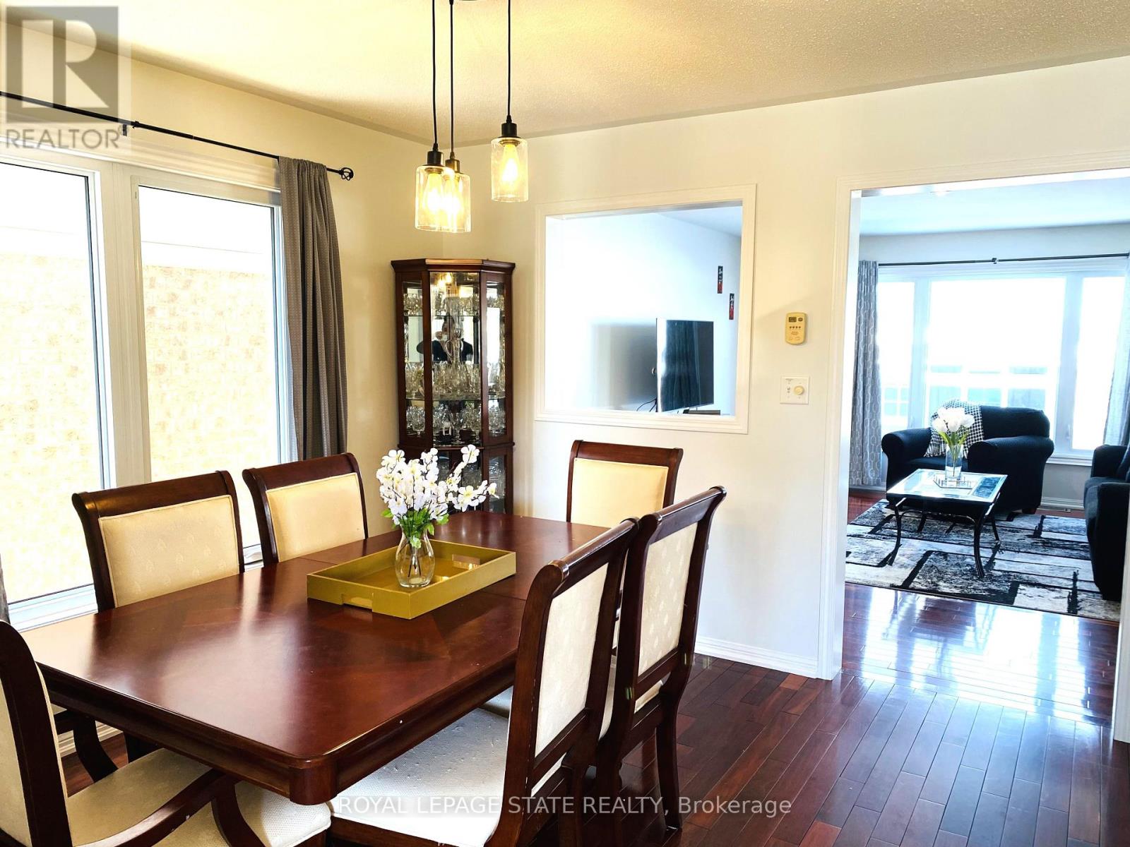 Photo 3 of 78 John W Taylor Avenue, New Tecumseth ON