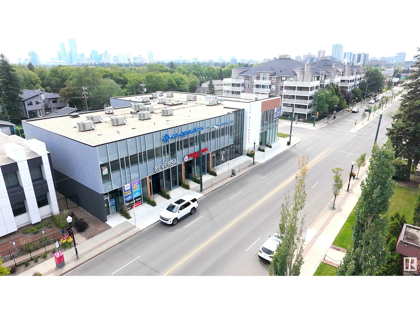 Photo 5 of 10965 124 St Nw Nw, Edmonton AB