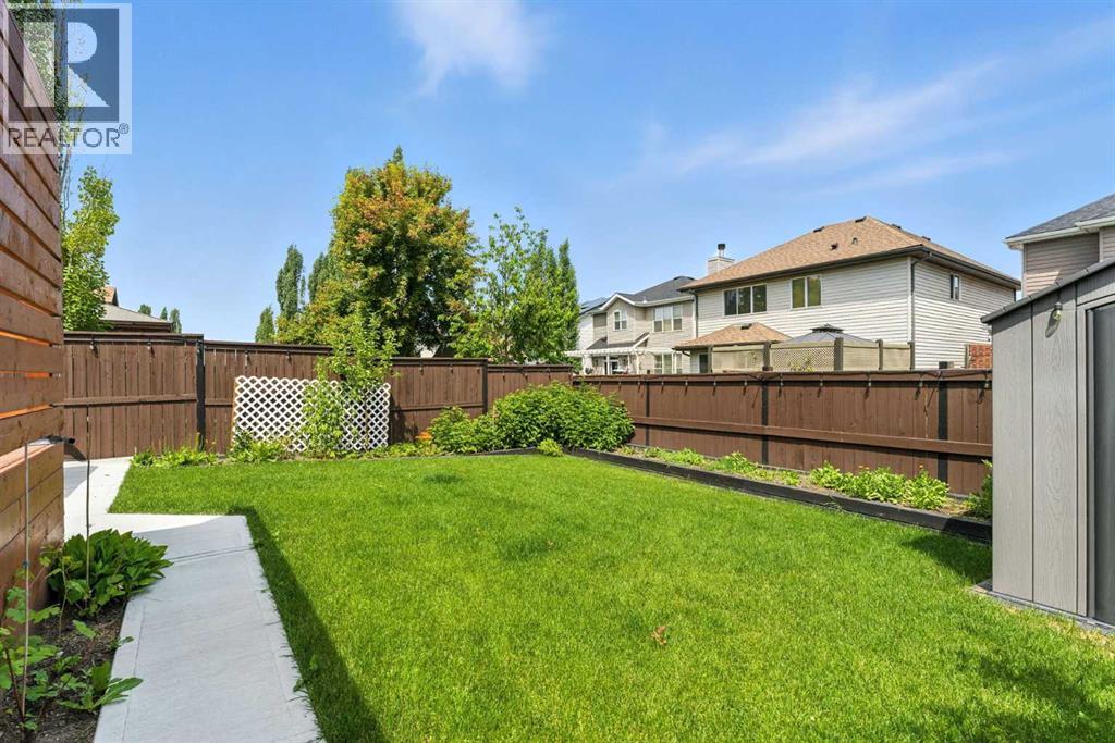 Photo 9 of 44 Copperleaf Way Se, Calgary AB