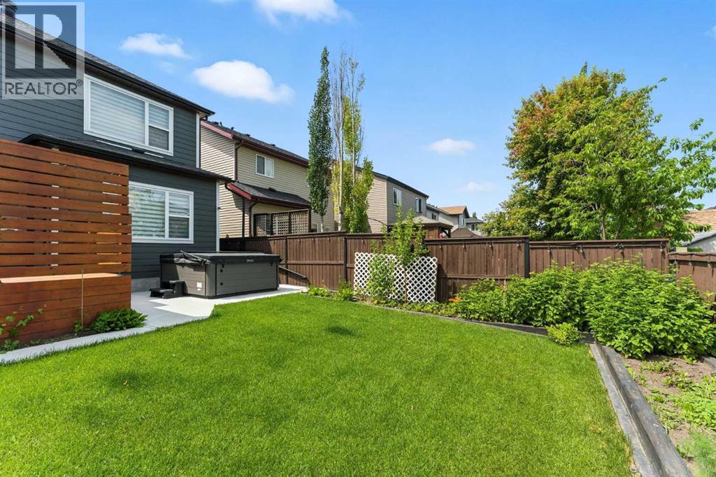 Photo 1 of 44 Copperleaf Way Se, Calgary AB