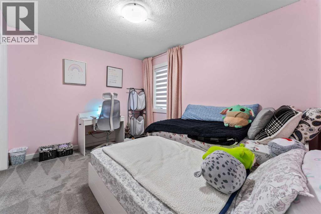 Photo 26 of 44 Copperleaf Way Se, Calgary AB