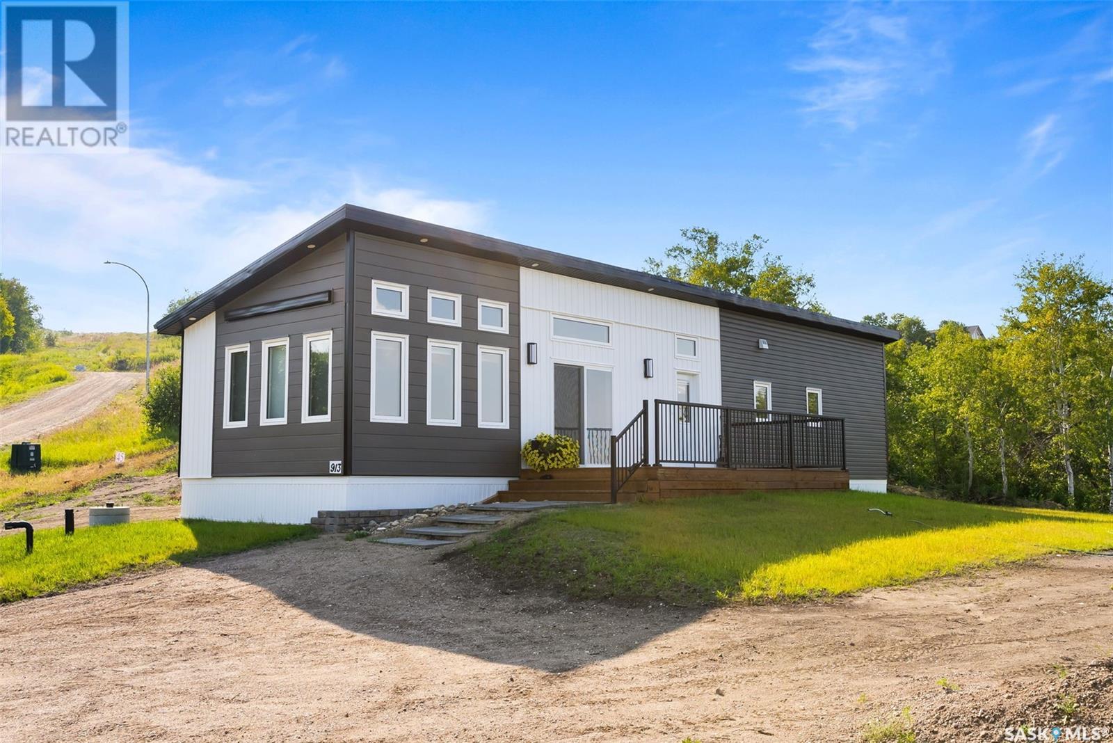 Photo 1 of 913 Pincherry Place E, Katepwa Beach SK