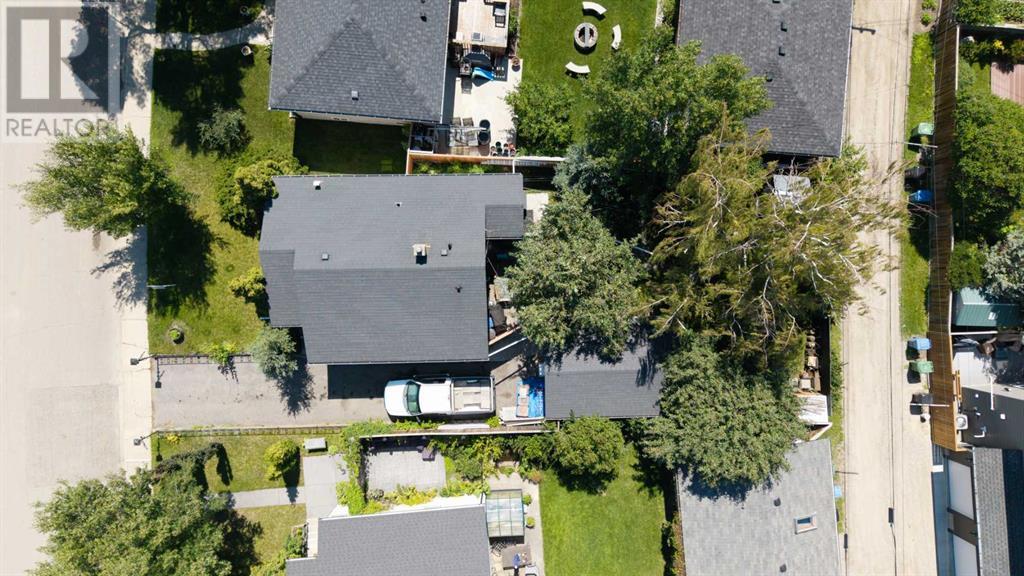 Single Family House Bungalow for Sale in  Mountview Crescent NE Winston Heights/Mountview Calgary 
