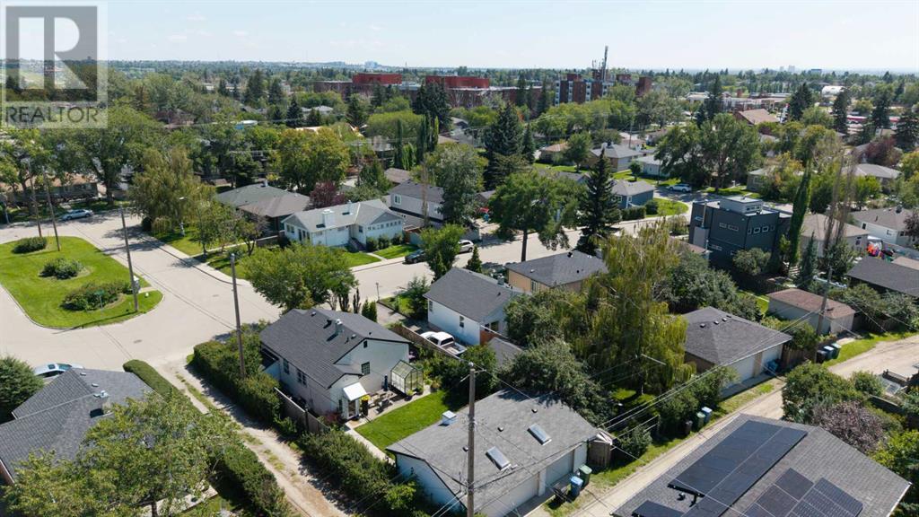 Single Family House Bungalow for Sale in  Mountview Crescent NE Winston Heights/Mountview Calgary 