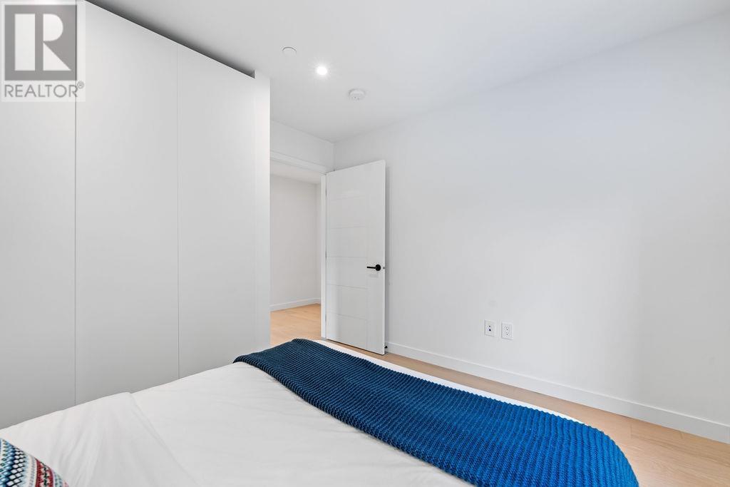 Photo 19 of 1 2936 W 12 Avenue, Vancouver BC