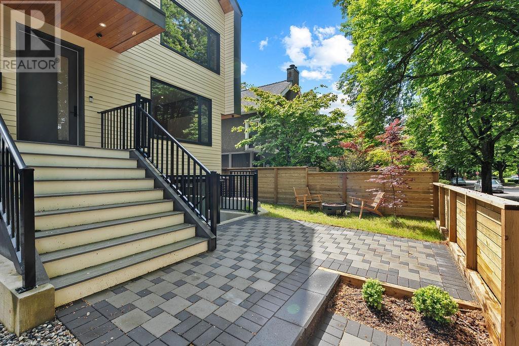 Photo 37 of 1 2936 W 12 Avenue, Vancouver BC