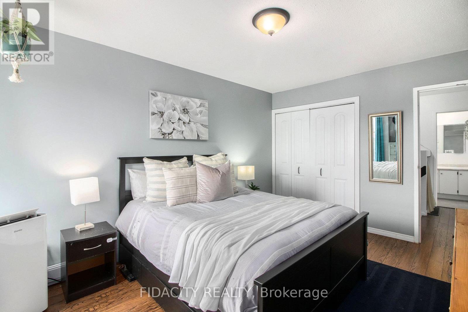 Photo 21 of 180 825 Cahill Drive W, Ottawa ON