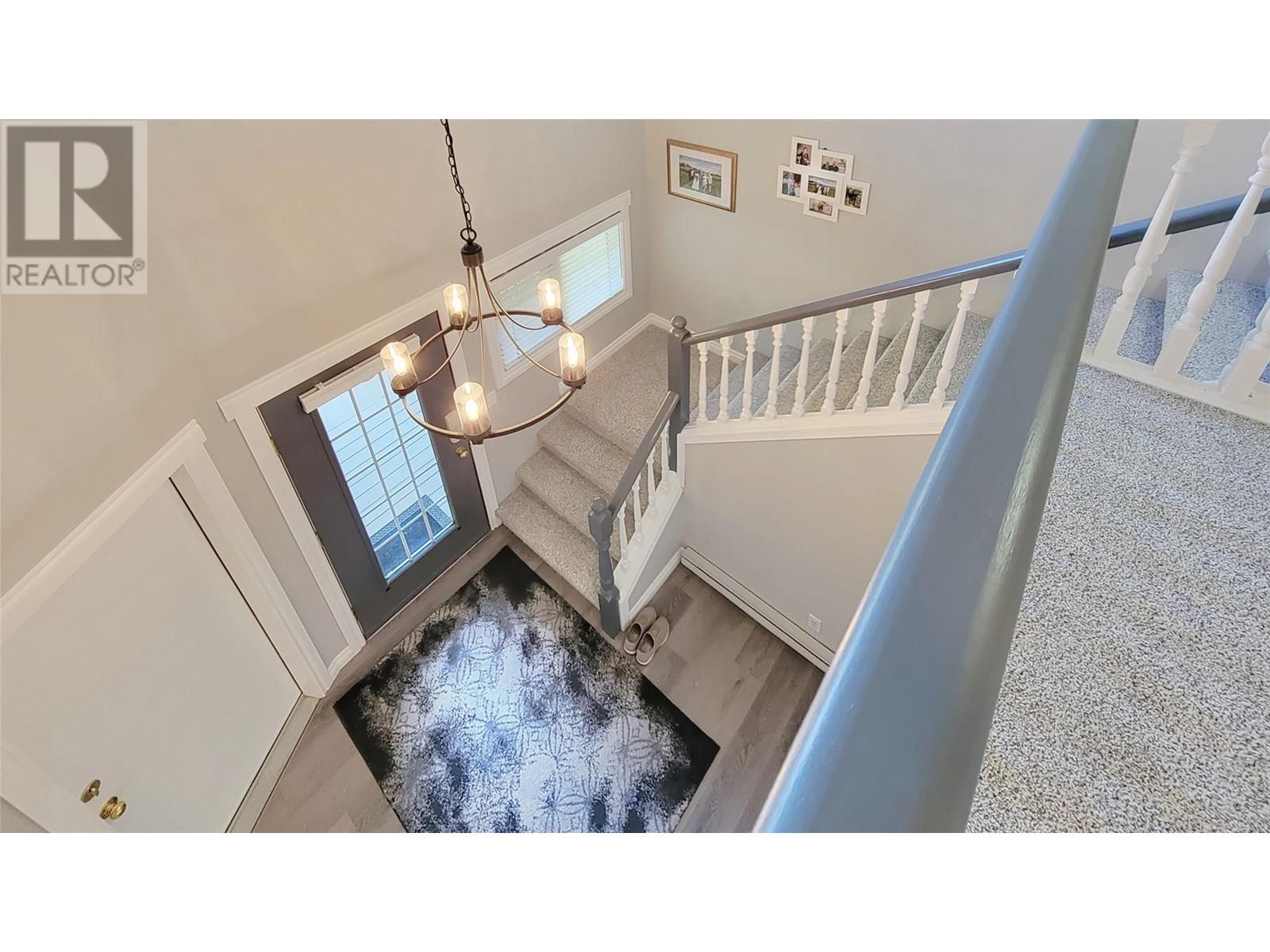 Photo 7 of 7595 Pioneer Avenue Unit 13, Radium Hot Springs BC